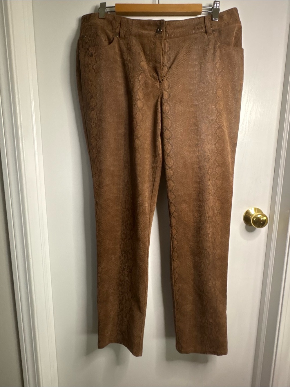 Chico's Sz L Brown Snake-Print Texture Straight Leg Jeans Boho Rocker IndySleeze